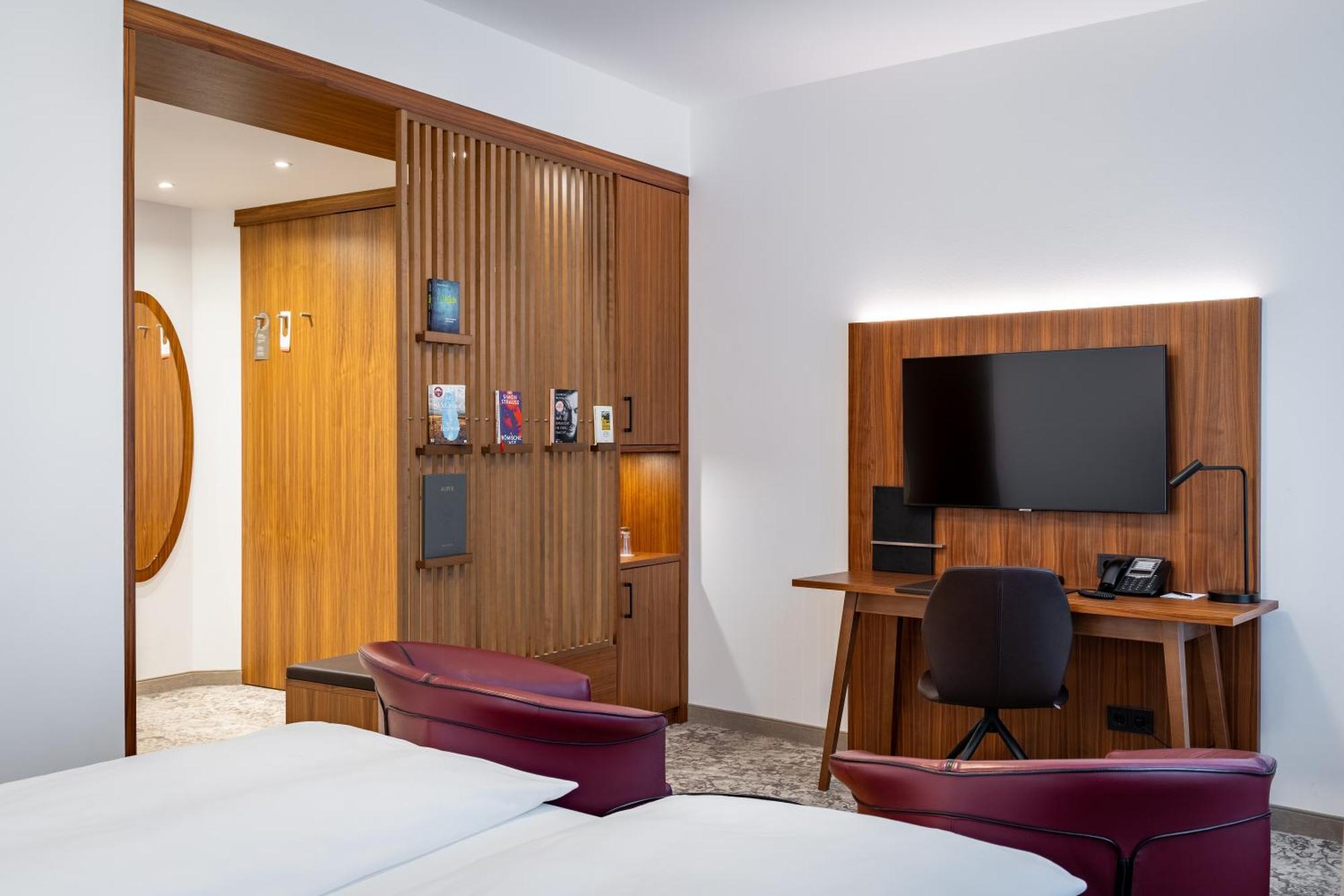 Hotel Alma Am Anger แอร์ฟวร์ท ภายนอก รูปภาพ
